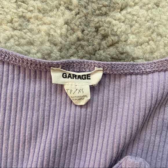 Garage Front Tie Tee - Picture 3 of 4